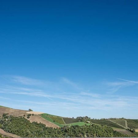 La Casa Vacanza Con Vista Panoramica Sui Vigneti Rotella المظهر الخارجي الصورة