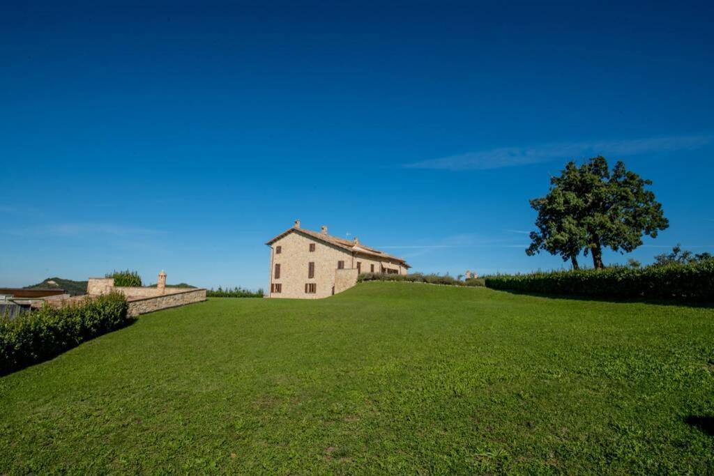 La Casa Vacanza Con Vista Panoramica Sui Vigneti Rotella المظهر الخارجي الصورة